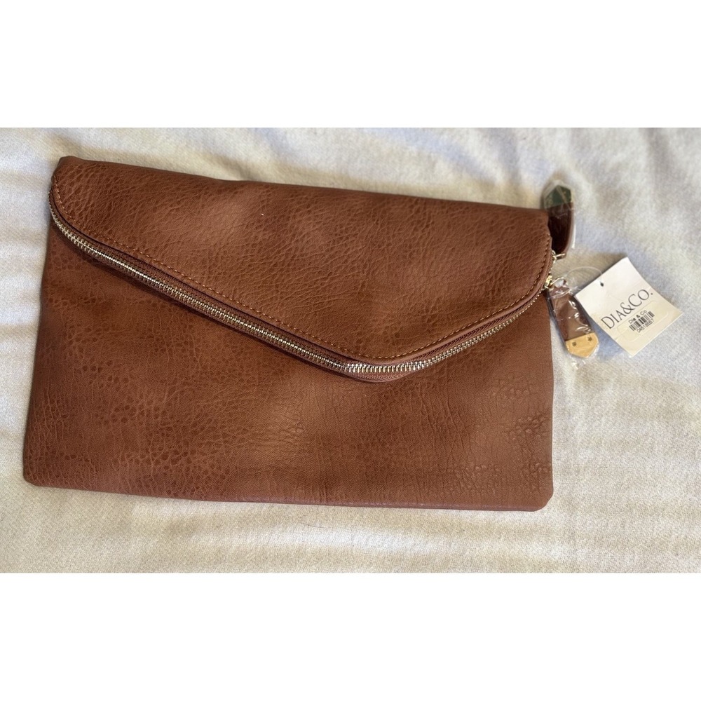 NWT Vegan Urban Expressions Envelope Purse Shoulder Brown Zip Lined Chain Strap